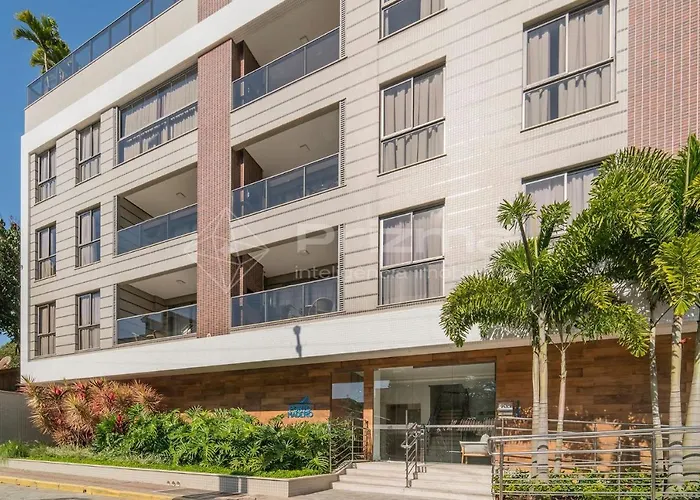 PM 205 · Apartamento de Alto Padrão com Rooftop, 3 quartos na Praia Bombinhas com excelente localização.